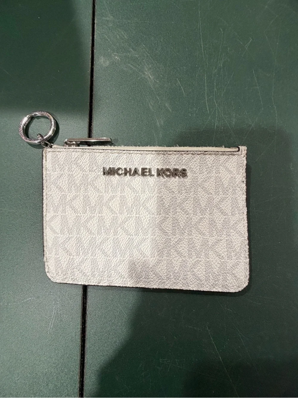 Michael Kors Gray-White Signature Zip Card Case with Key Ring